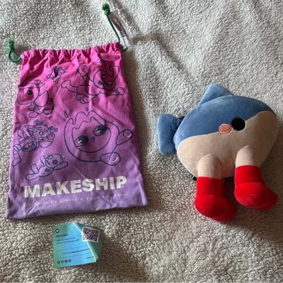 NEW WITH BAG Makeship Shark in Boots Plushie Artizzy Limited Edition Plush NWT - Picture 2 of 8